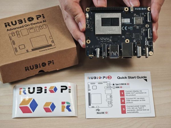 Rubik Pi 3 Packaging